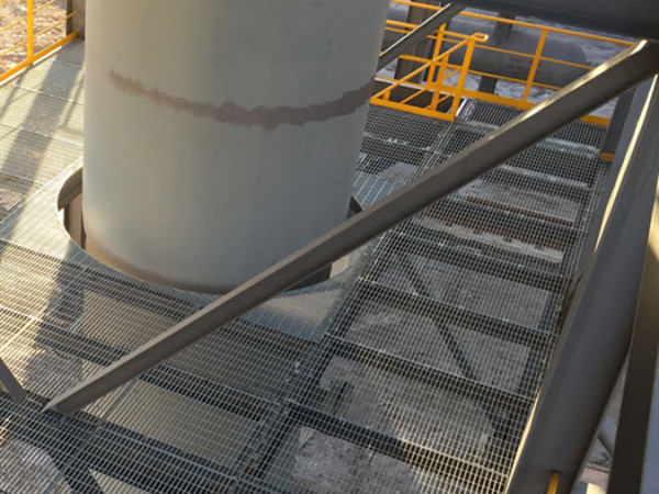 金華鋼廠平臺走道鋼格板